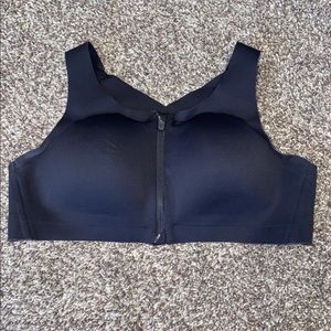 Womens Lululemon Sports Bra Size 38C Black Colored Zip Front